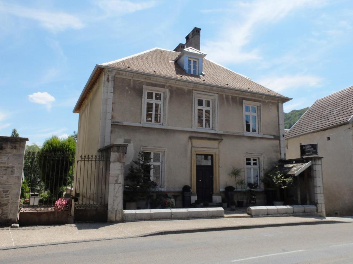 Le Jardin De Gustave Acomodação com café da manhã Ornans Exterior foto